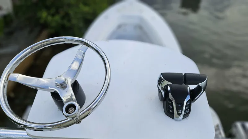 Slide: The Image of Contender Boats Inc 31 2002 - 5660882