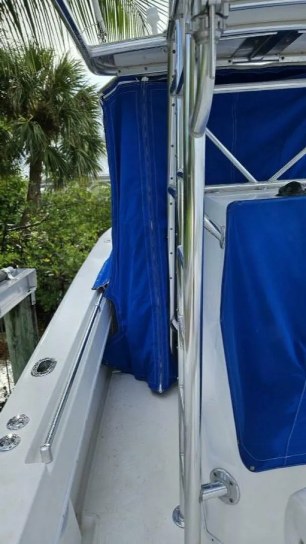 Slide: The Image of Contender Boats Inc 31 2002 - 5660987