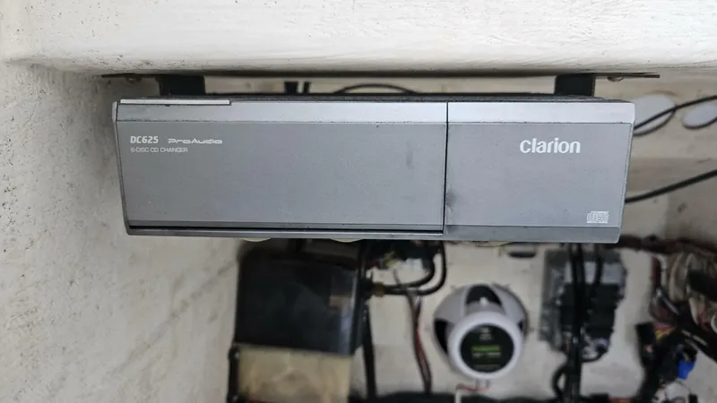 Slide: The Image of Contender Boats Inc 31 2002 - 5660844