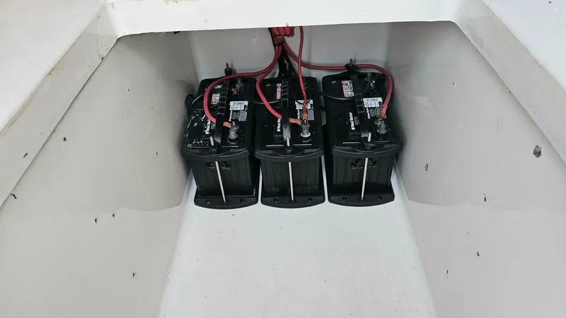 Slide: The Image of Contender Boats Inc 31 2002 - 5660848