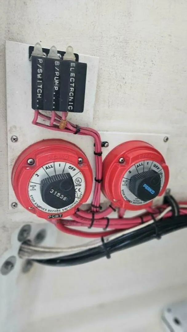 Slide: The Image of Contender Boats Inc 31 2002 - 5660849