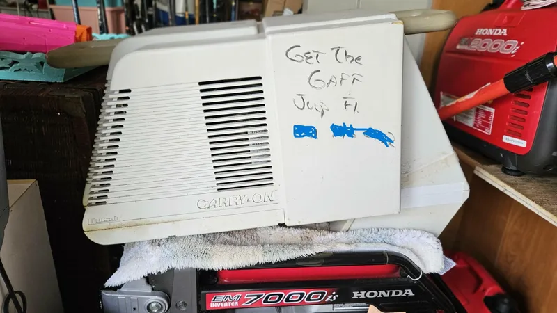 Slide: The Image of Contender Boats Inc 31 2002 - 5662449