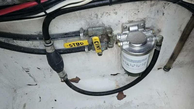 Slide: The Image of Contender Boats Inc 31 2002 - 5660861