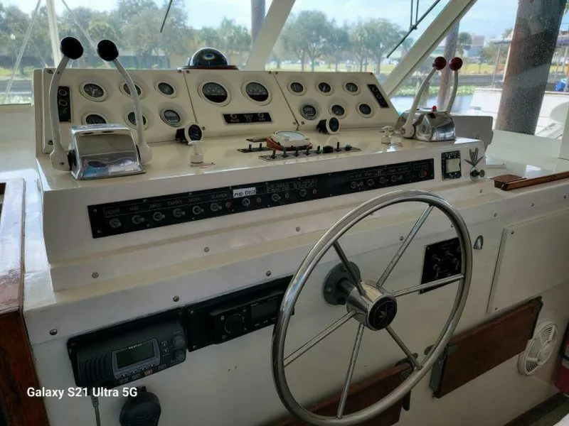 Slide: The Image of Bertram 46 1979 - 5646666