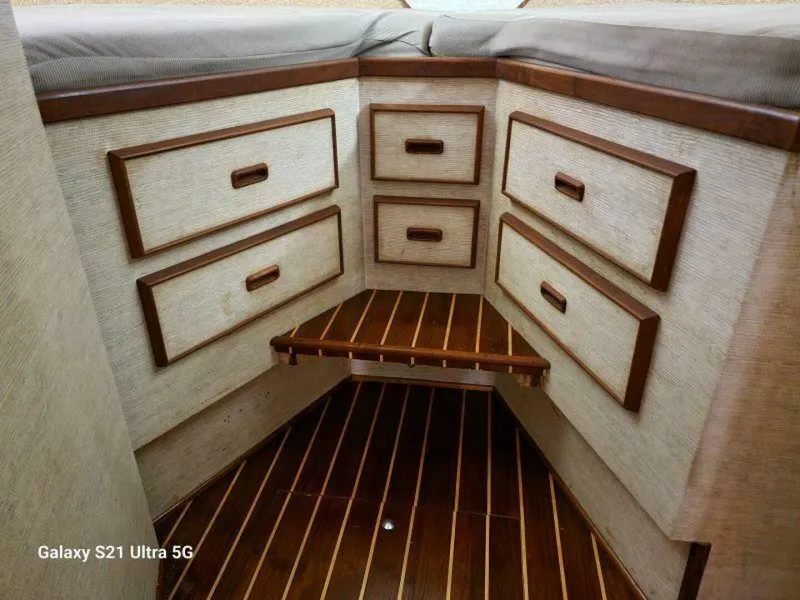 Slide: The Image of Bertram 46 1979 - 5646694