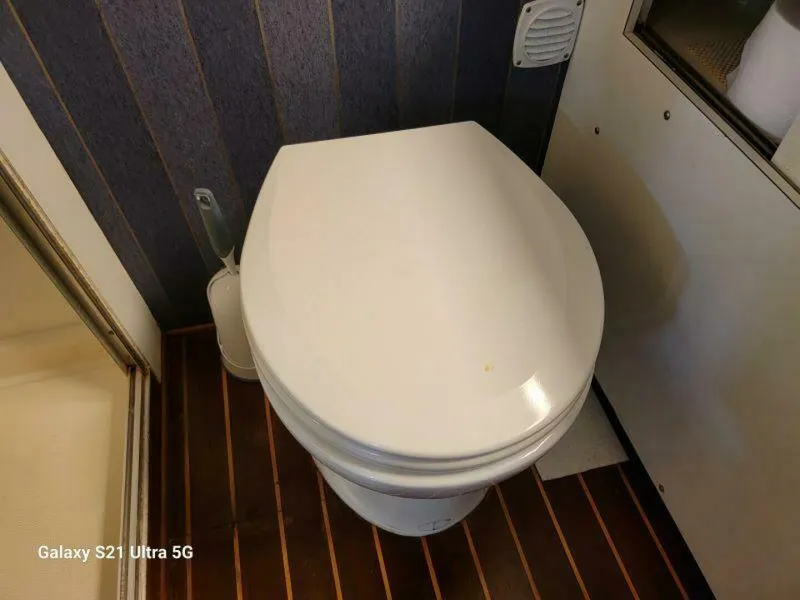 Slide: The Image of Bertram 46 1979 - 5646703