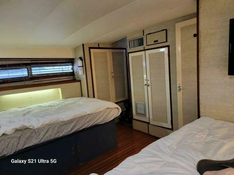 Slide: The Image of Bertram 46 1979 - 5646704