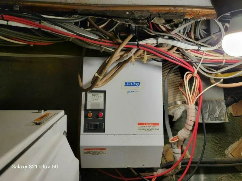 Slide: The Image of Bertram 46 1979 - 5646717