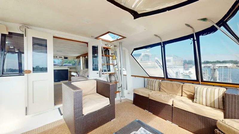 Slide: The Image of Hatteras Motor Yacht 1974 - 5649644