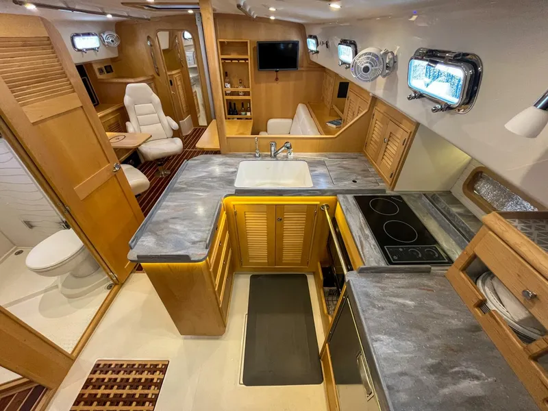 Slide: The Image of Island Packet 439 2023 - 5647169