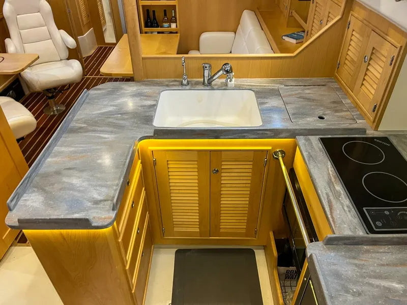 Slide: The Image of Island Packet 439 2023 - 5647170