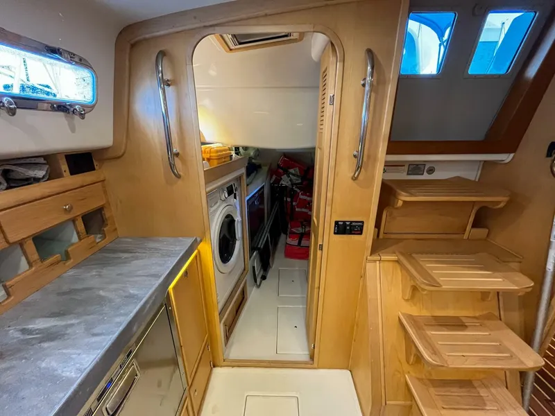 Slide: The Image of Island Packet 439 2023 - 5647145