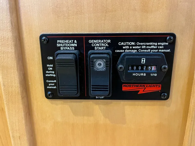 Slide: The Image of Island Packet 439 2023 - 5647164