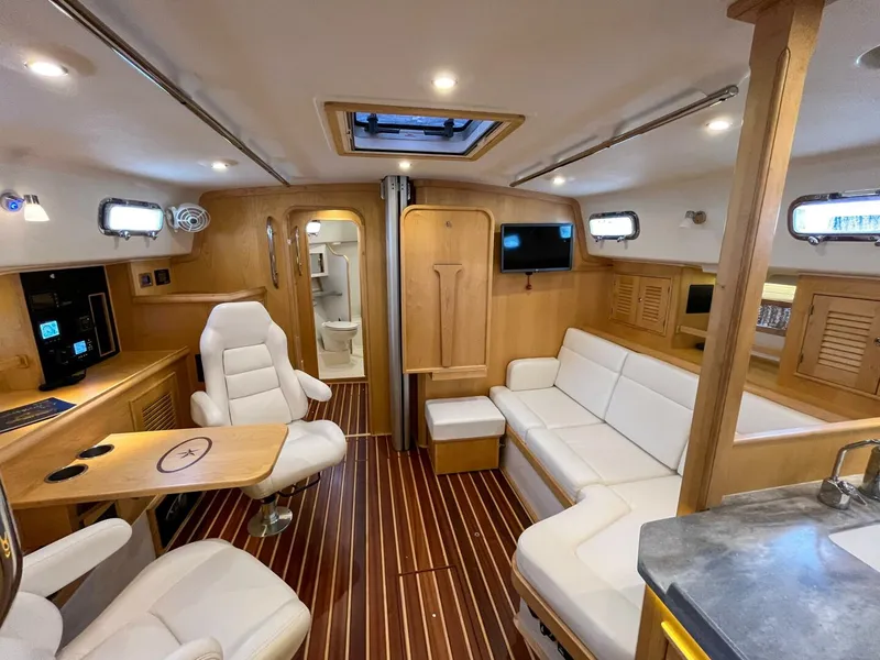 Slide: The Image of Island Packet 439 2023 - 5647148