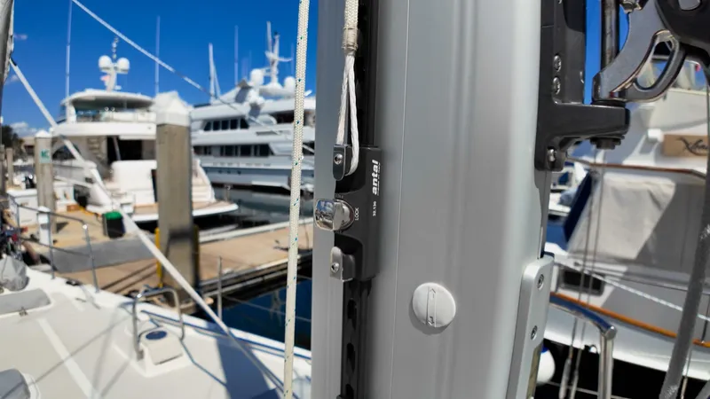 Slide: The Image of Island Packet 439 2023 - 5650098