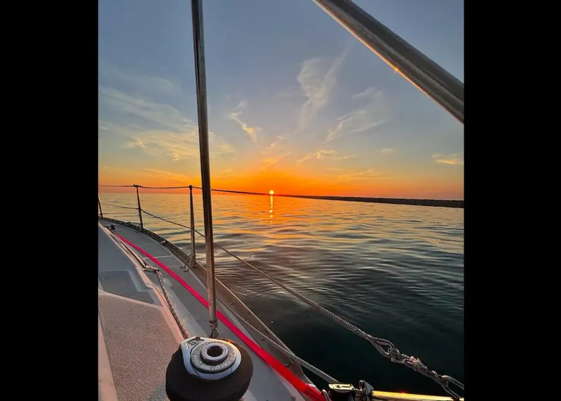 Slide: The Image of Hunter 33.5 1993 - 5646989