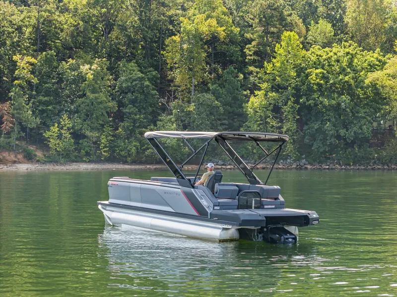 Slide: The Image of Manitou 22 MAX Bench 2025 - 5647286