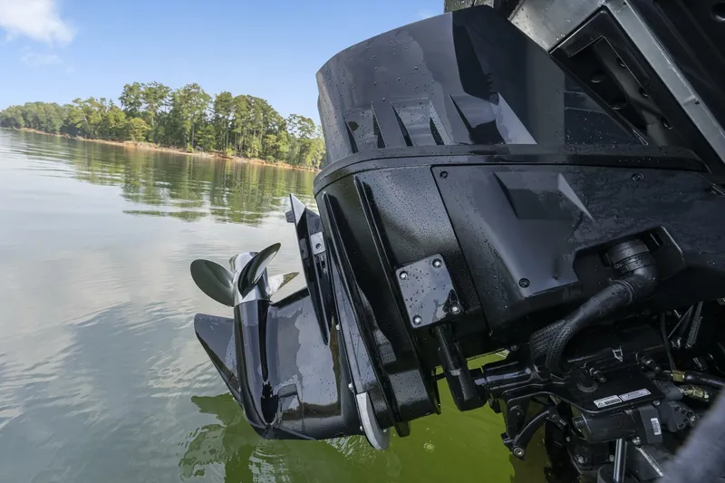 Slide: The Image of Manitou 22 MAX Bench 2025 - 5647304