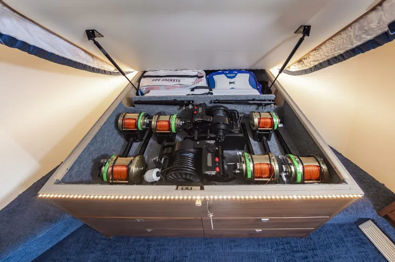 Slide: The Image of 72VikingFinsUp471 - 5892319