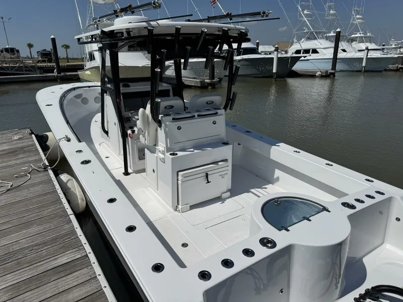 Slide: The Image of 2022 Onslow Bay 33 TE - 5647360