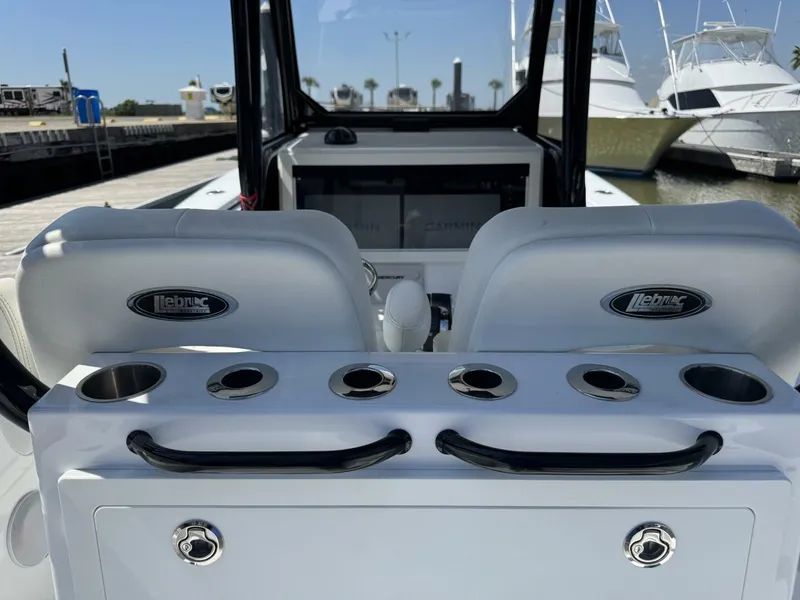 Slide: The Image of 2022 Onslow Bay 33 TE - 5647364