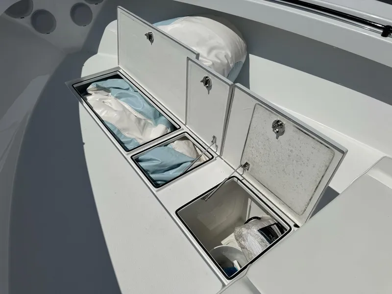 Slide: The Image of 2022 Onslow Bay 33 TE - 5647377