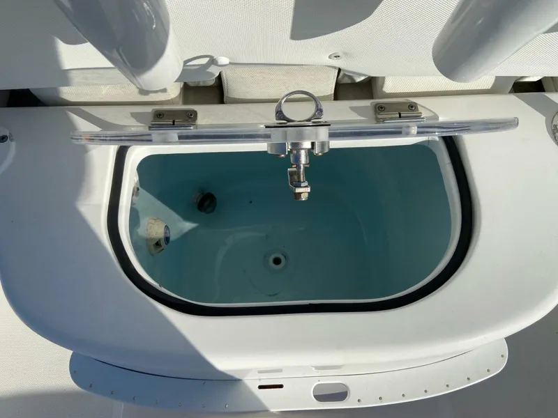 Slide: The Image of Sea Hunt Ultra 234 2015 - 5647457