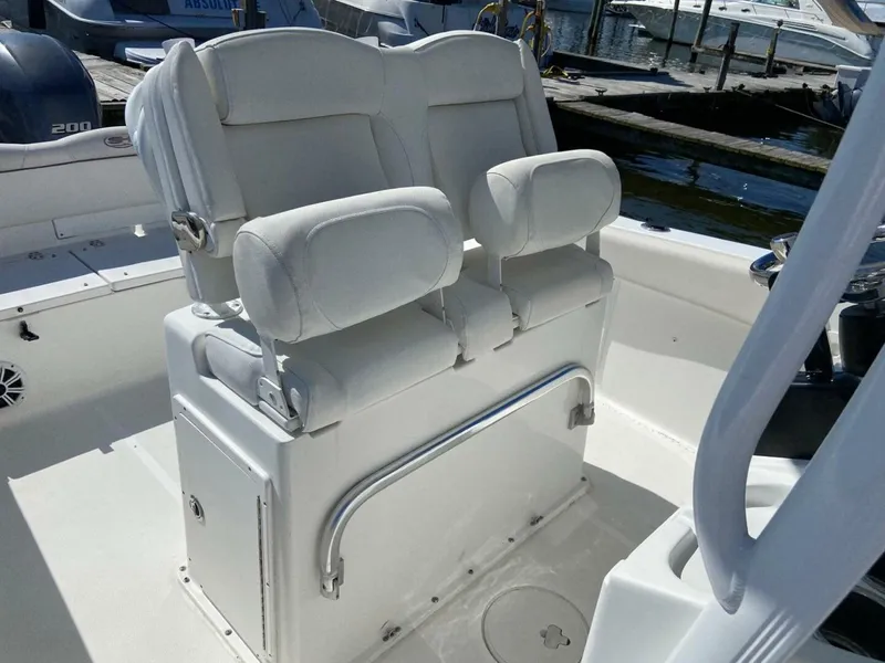 Slide: The Image of Sea Hunt Ultra 234 2015 - 5647460