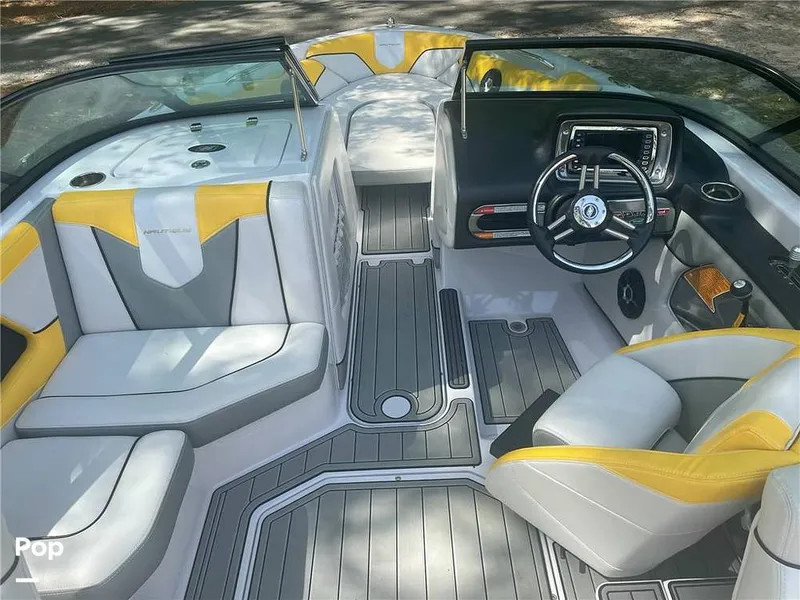 Slide: The Image of Helm - 10486169