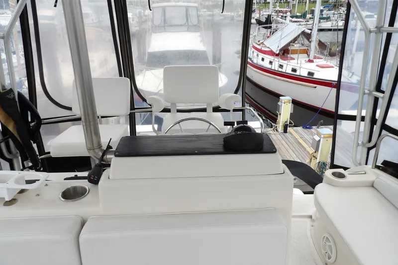 Slide: The Image of Silverton 41 Convertible 1991 - 5648069