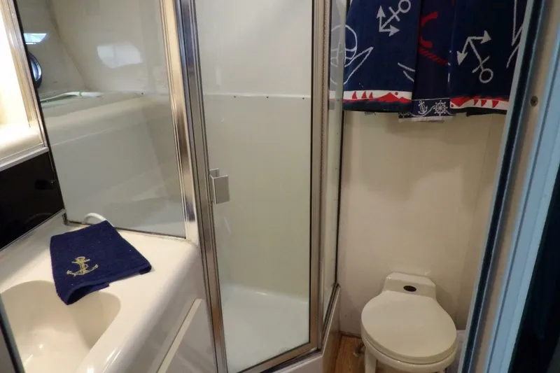 Slide: The Image of Silverton 41 Convertible 1991 - 5648136