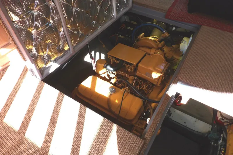 Slide: The Image of Silverton 41 Convertible 1991 - 5648142