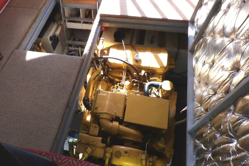 Slide: The Image of Silverton 41 Convertible 1991 - 5648146