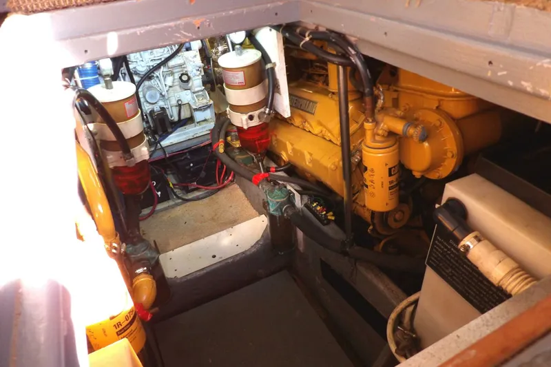 Slide: The Image of Silverton 41 Convertible 1991 - 5648148