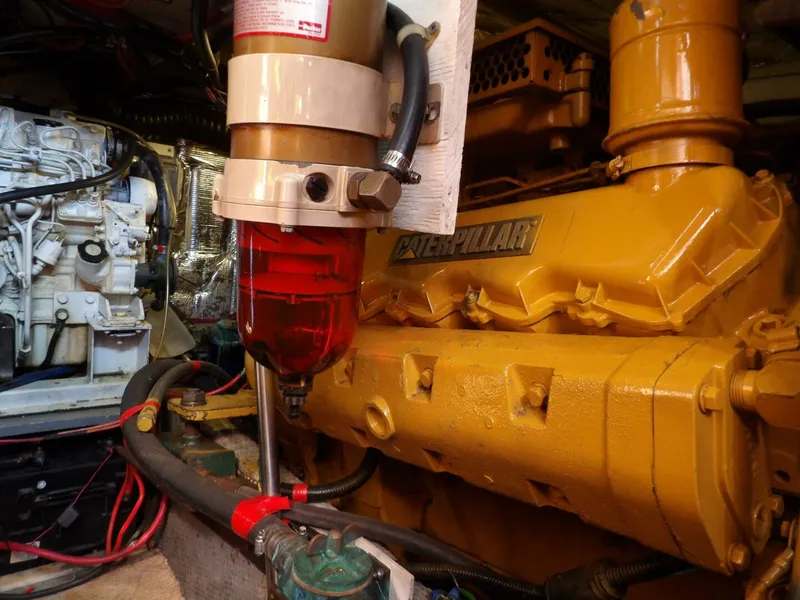 Slide: The Image of Silverton 41 Convertible 1991 - 5648149