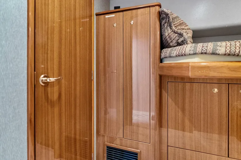 Slide: The Image of 2006 Viking 61 Convertible KNOT ON CALL - 5648273