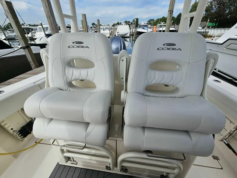 Slide: The Image of Cobia 301 Center Console 2021 - 5647815
