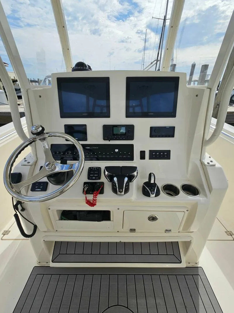 Slide: The Image of Cobia 301 Center Console 2021 - 5647803