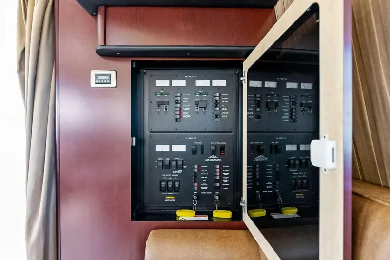 Slide: The Image of Sea Ray 44 Sedan Bridge 2007 - 5648283