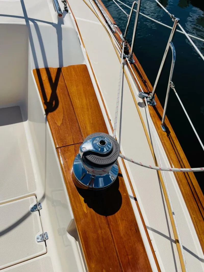 Slide: The Image of Island Packet 420 2002 - 5648568