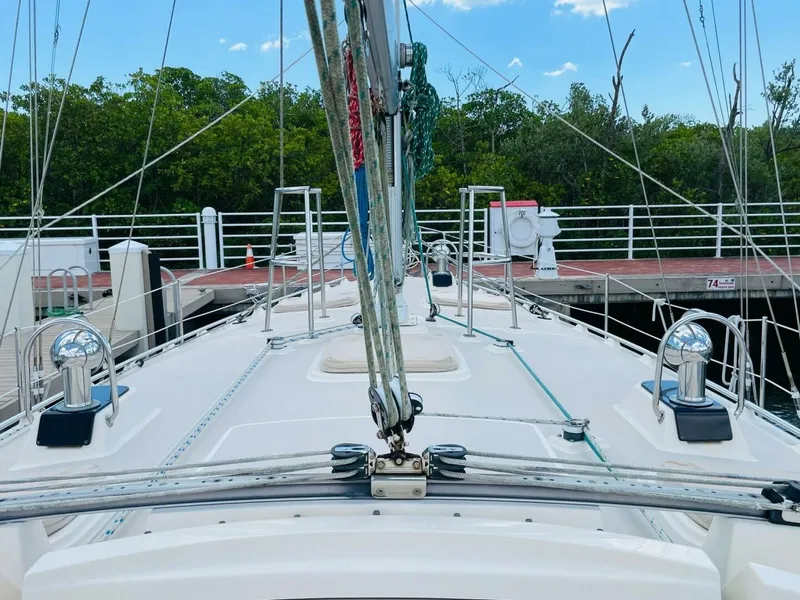 Slide: The Image of Island Packet 420 2002 - 5648512