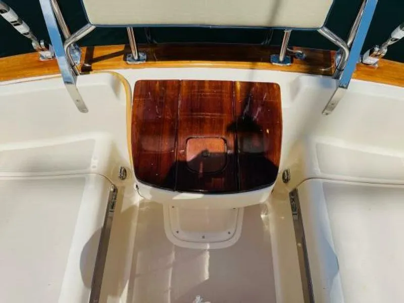 Slide: The Image of Island Packet 420 2002 - 5648566