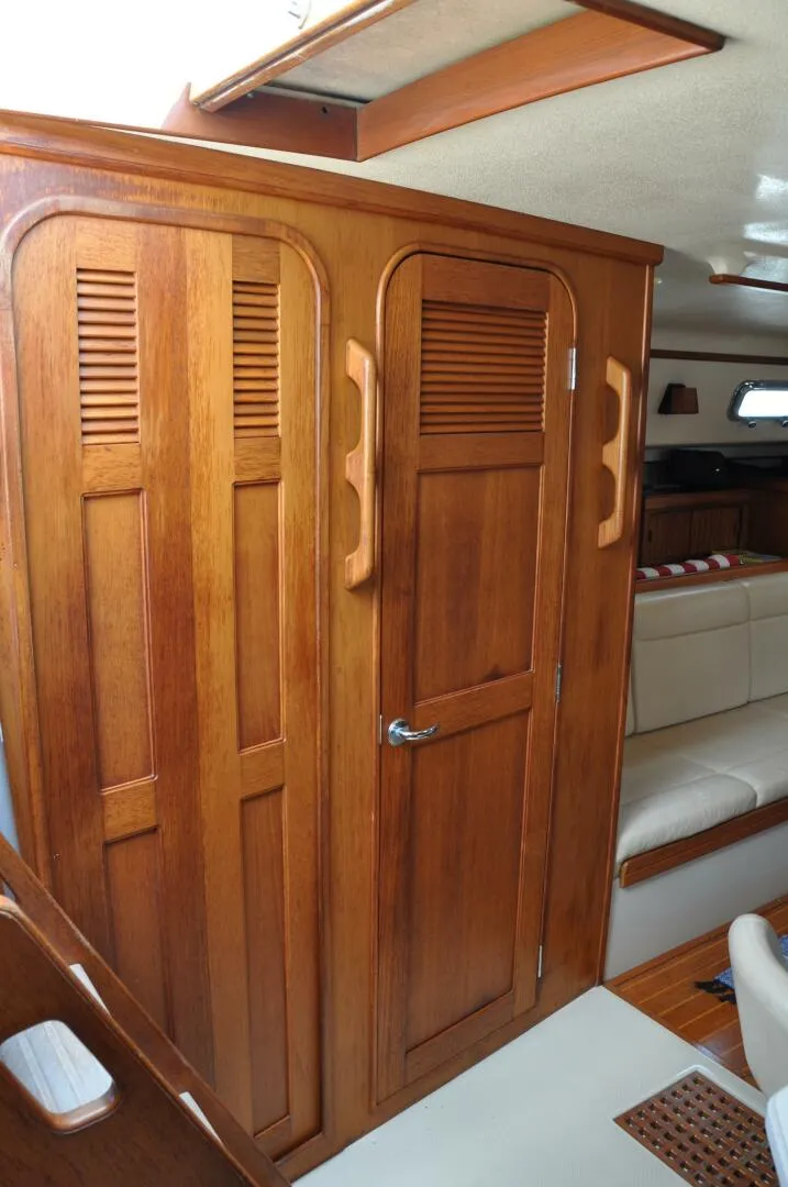 Slide: The Image of Island Packet 420 2002 - 5648527