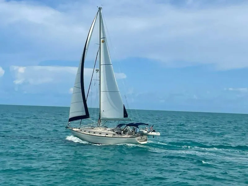 Slide: The Image of Island Packet 420 2002 - 5648497