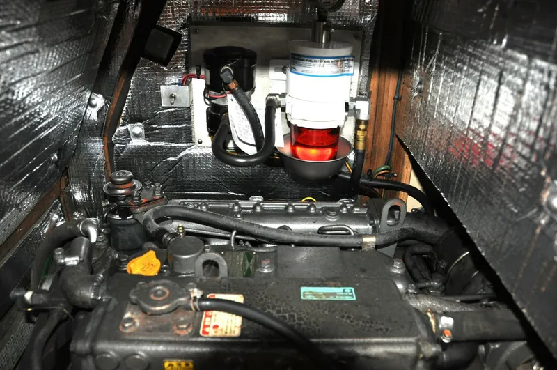 Slide: The Image of Island Packet 420 2002 - 5648531