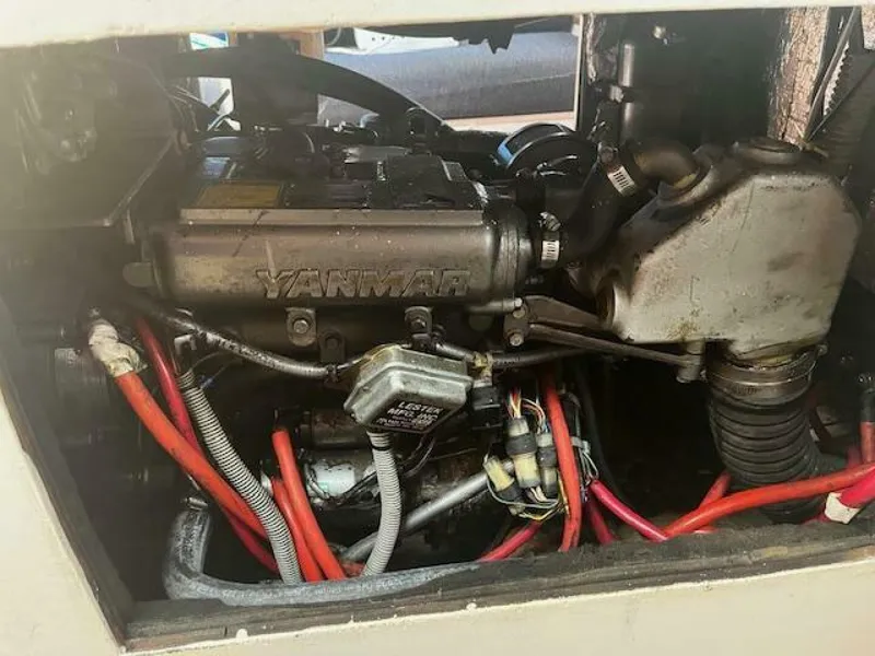 Slide: The Image of Yanmar engine  - 5648899