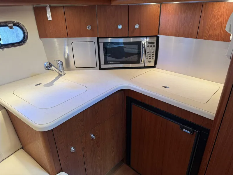 Slide: The Image of Tiara 3600 Sovran 2005 - 5648968