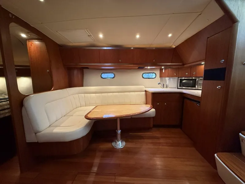 Slide: The Image of Tiara 3600 Sovran 2005 - 5648970