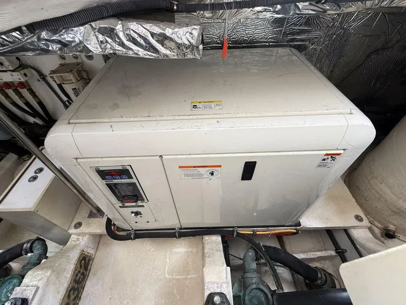 Slide: The Image of Tiara 3600 Sovran 2005 - 5648978