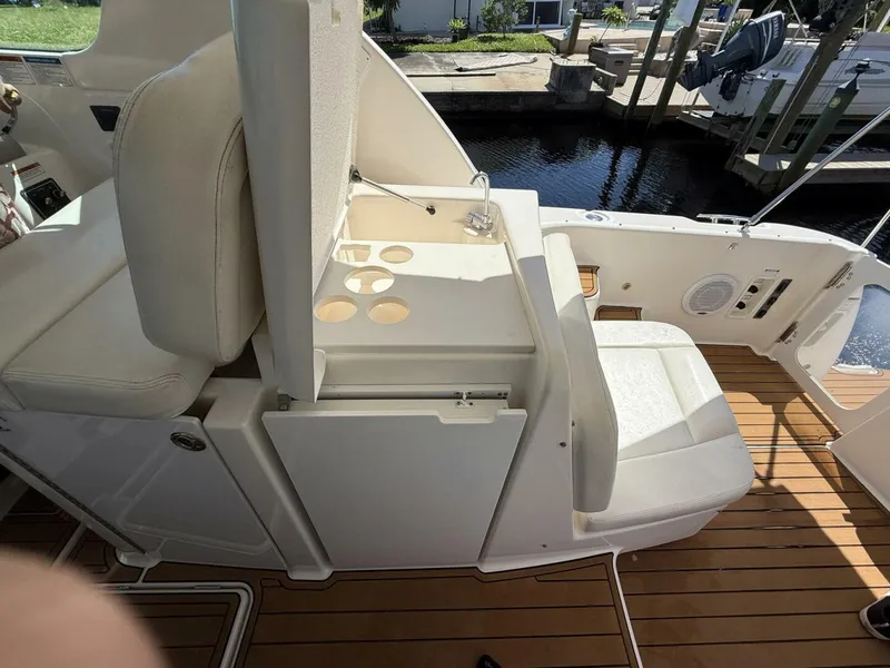 Slide: The Image of Tiara 3600 Sovran 2005 - 5648964